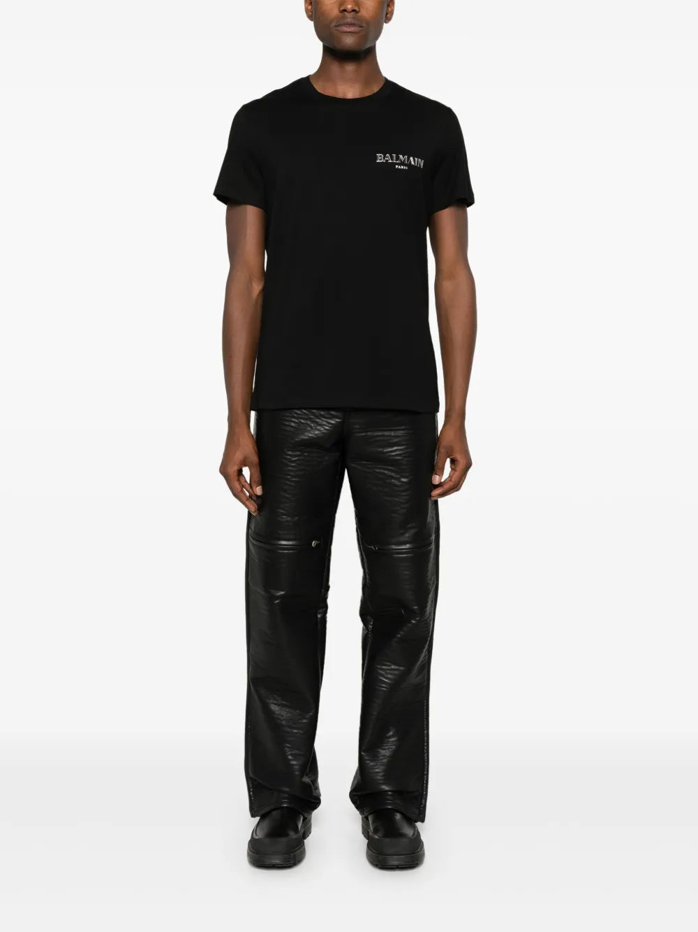 T-shirt with logo applique