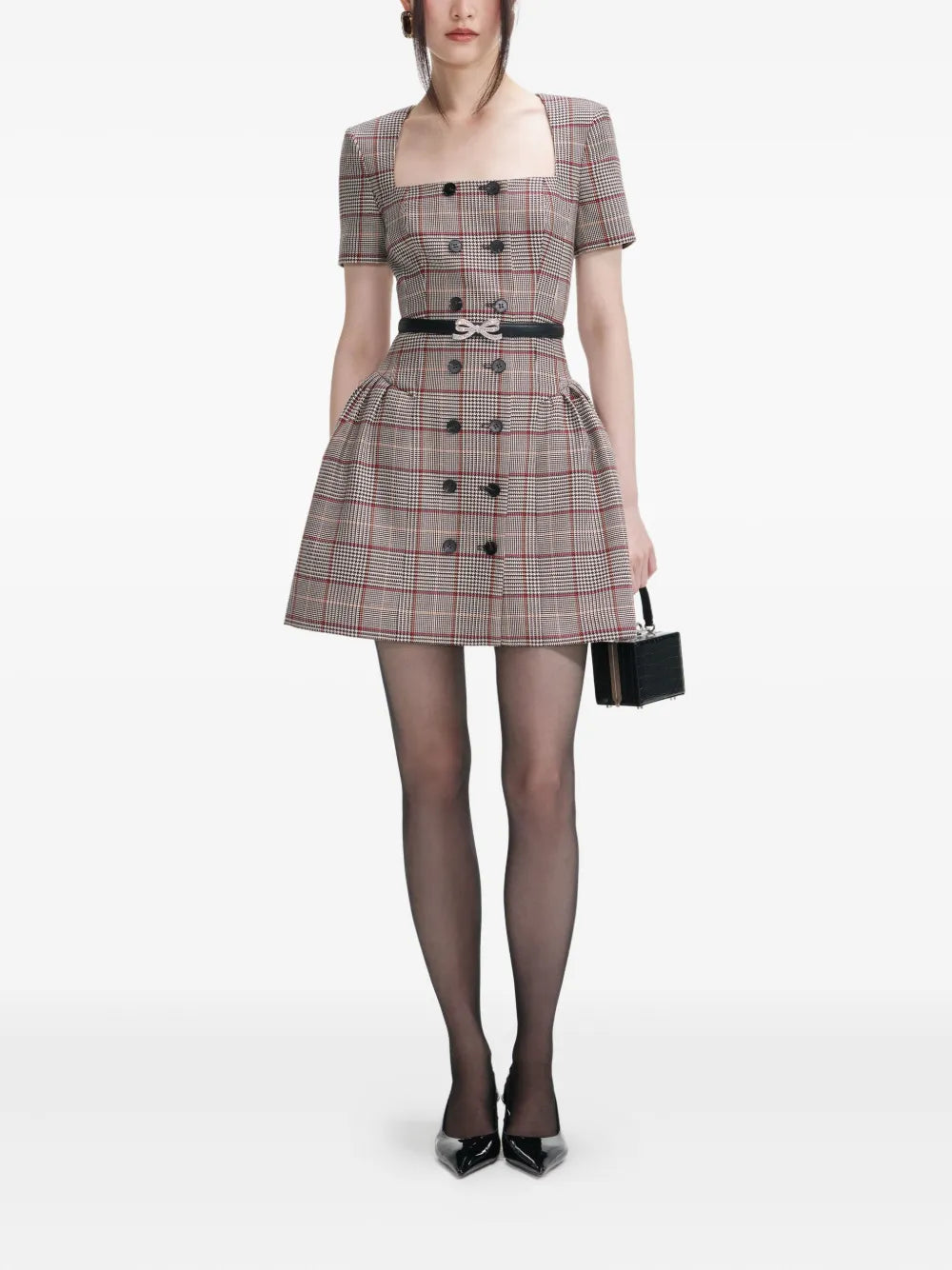 Kariertes Minikleid mit kurzen Ärmeln