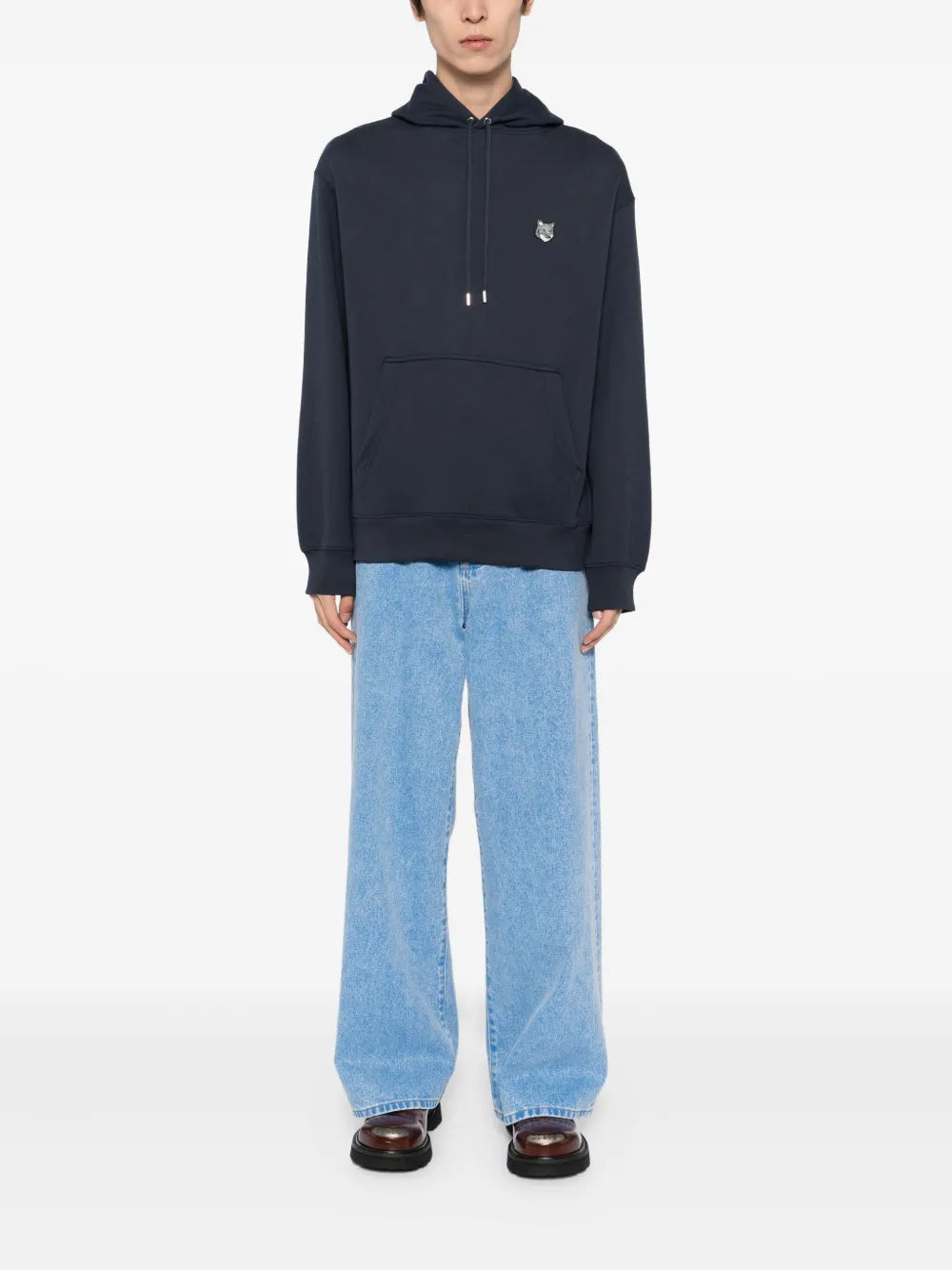 Mikina s logem na nášivce