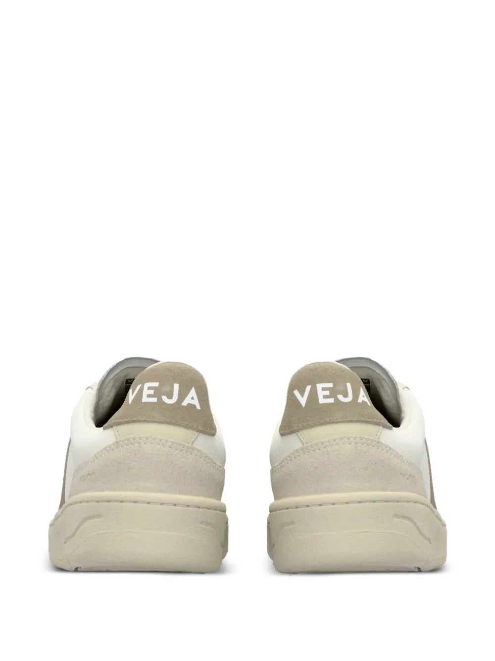 V-90 Sneakers