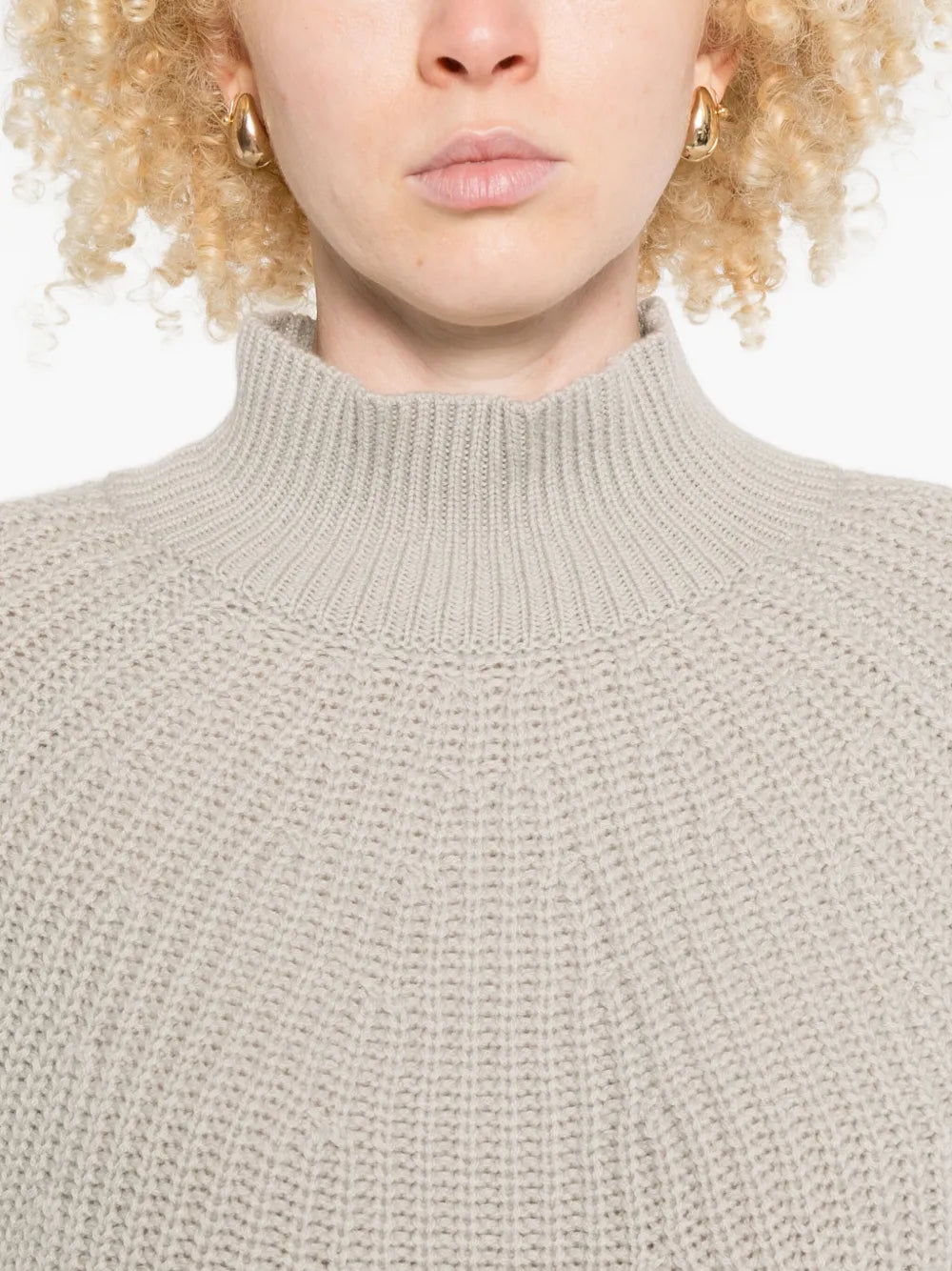Sweater with stand-up collar