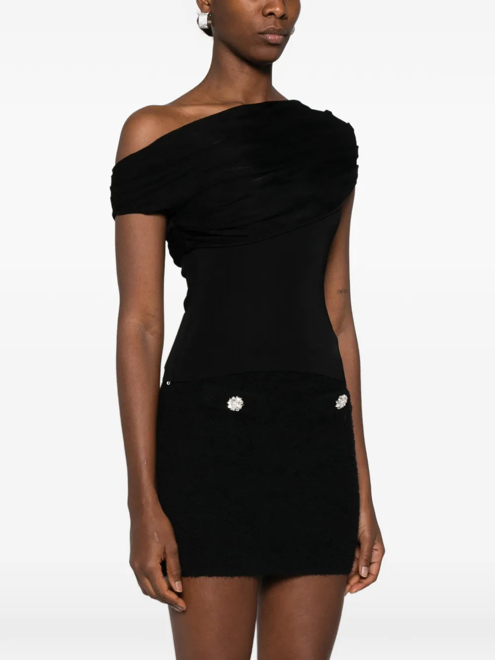 ZWARTE GEVOLGDE BREI TOP