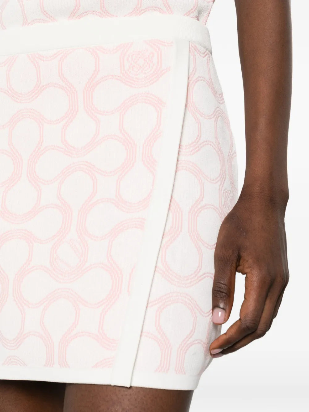 Wrap skirt with geometric print
