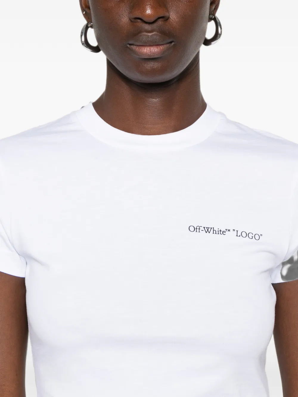 tailliertes T-Shirt mit Logodruck