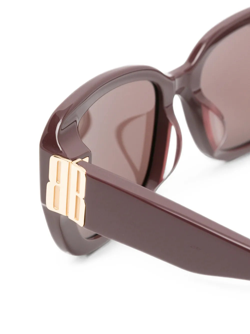 BB Sonnenbrille mit eckigem Gestell und Logo