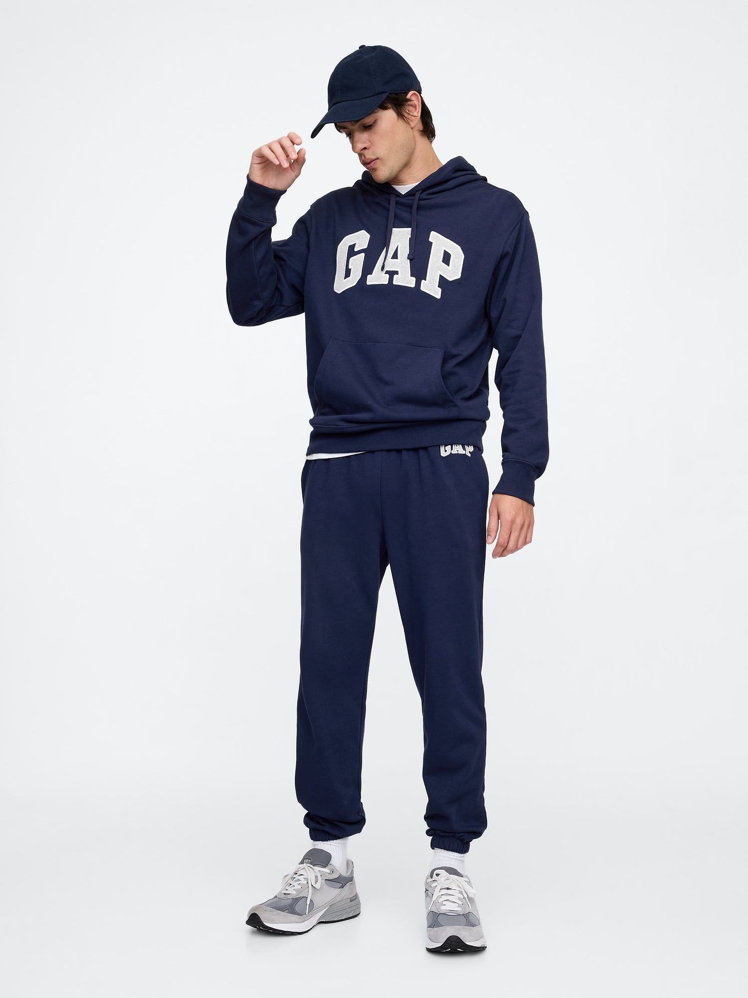 Jogging pants with logo