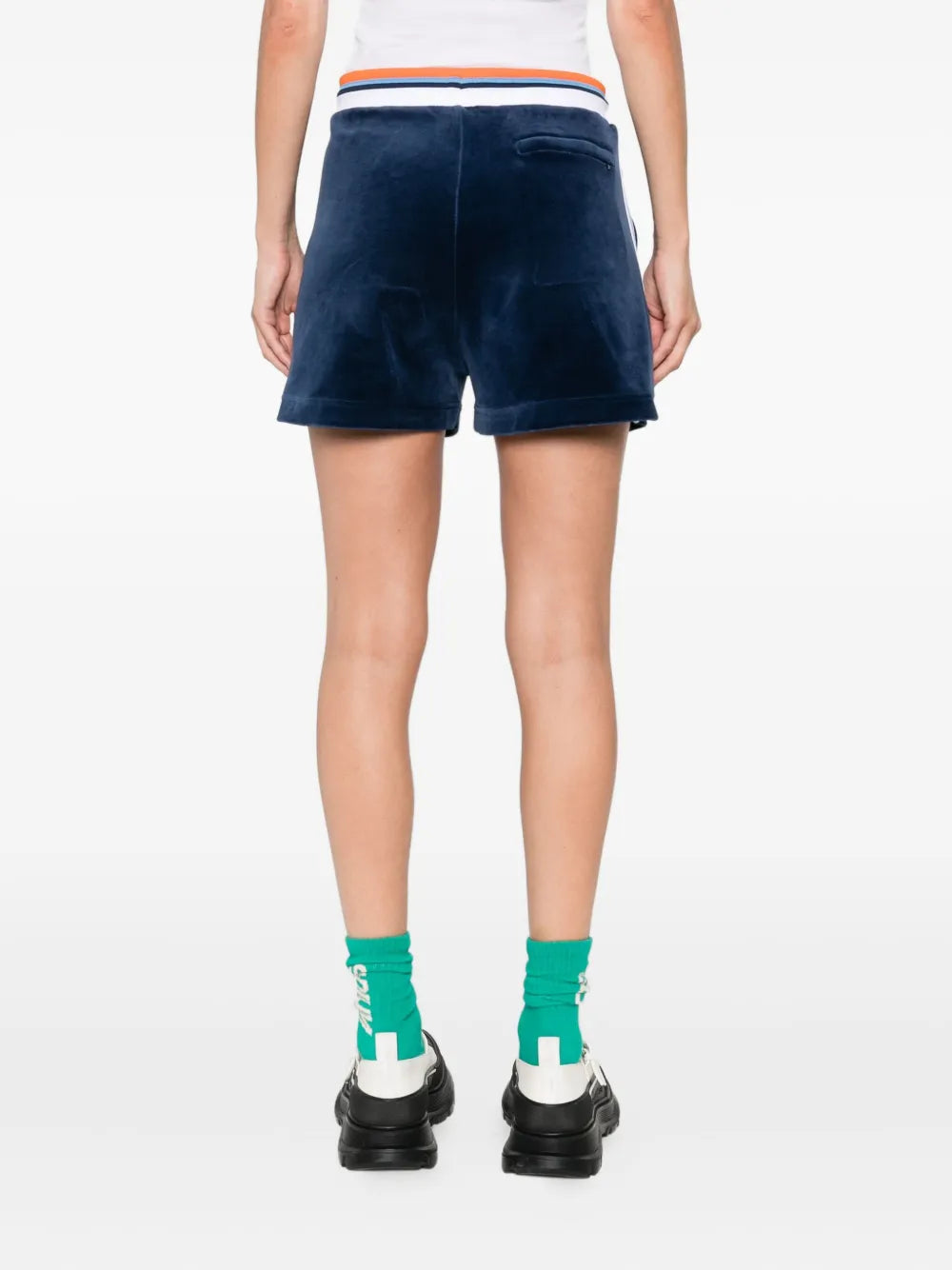 WOMEN'S VELOUR SHORTS