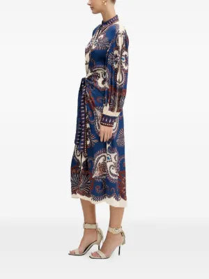 Midikleid mit Bindegürtel