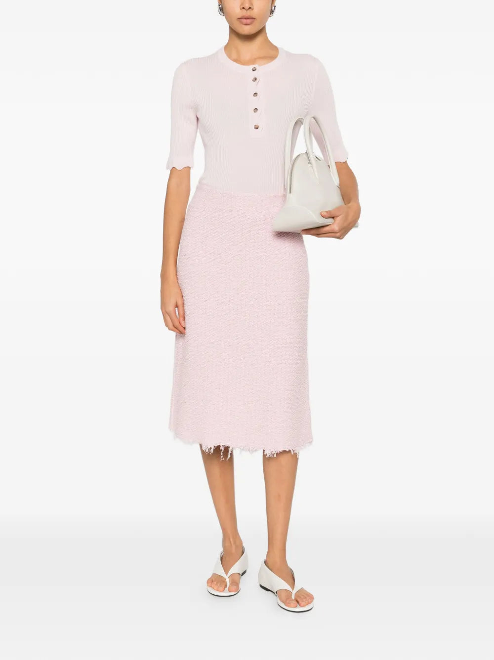 Ribbed top with button closure