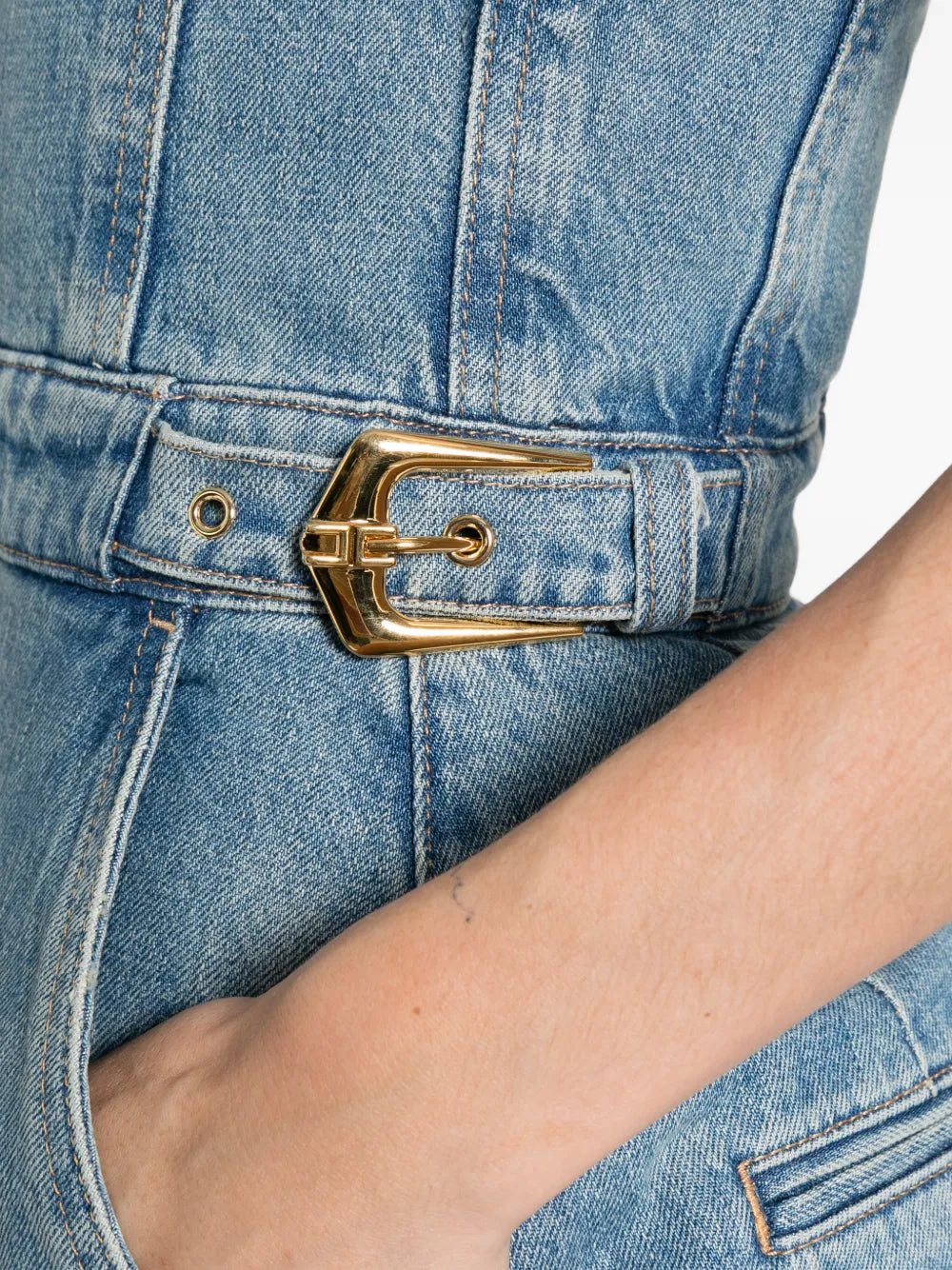 Overal bez ramienok s detailom na pracke