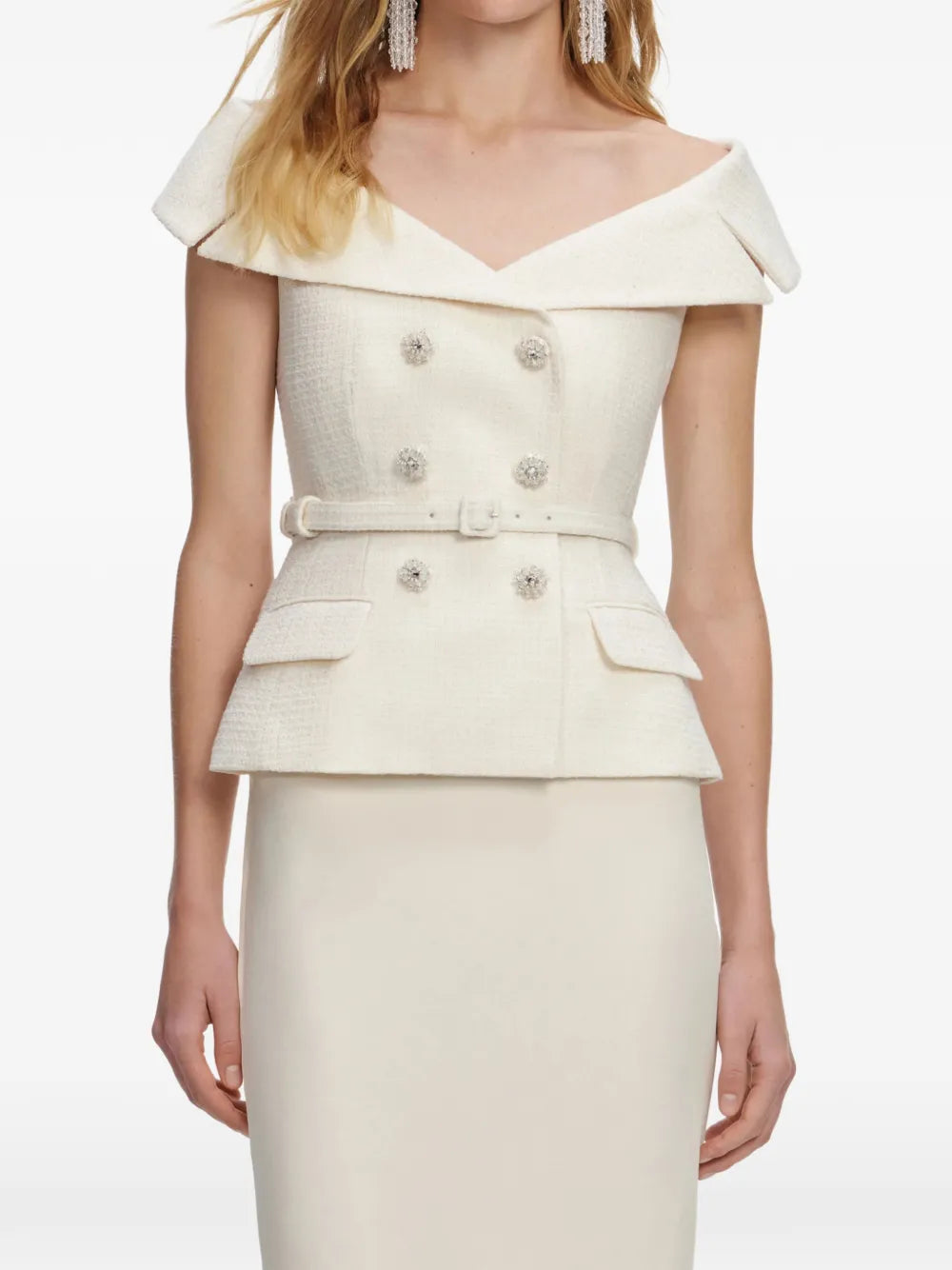 Sukienka maxi z ozdobnym paskiem