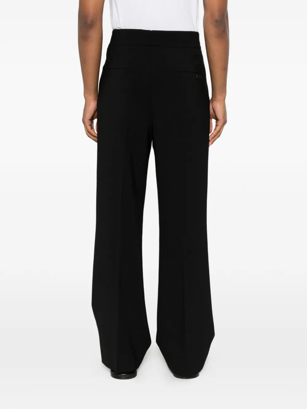Pleated wide-leg pants