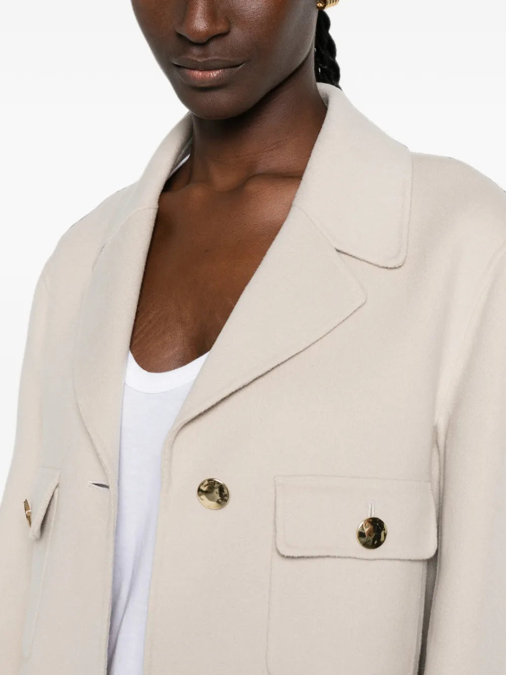 Jacke mit Brusttasche und Knopfverschluss