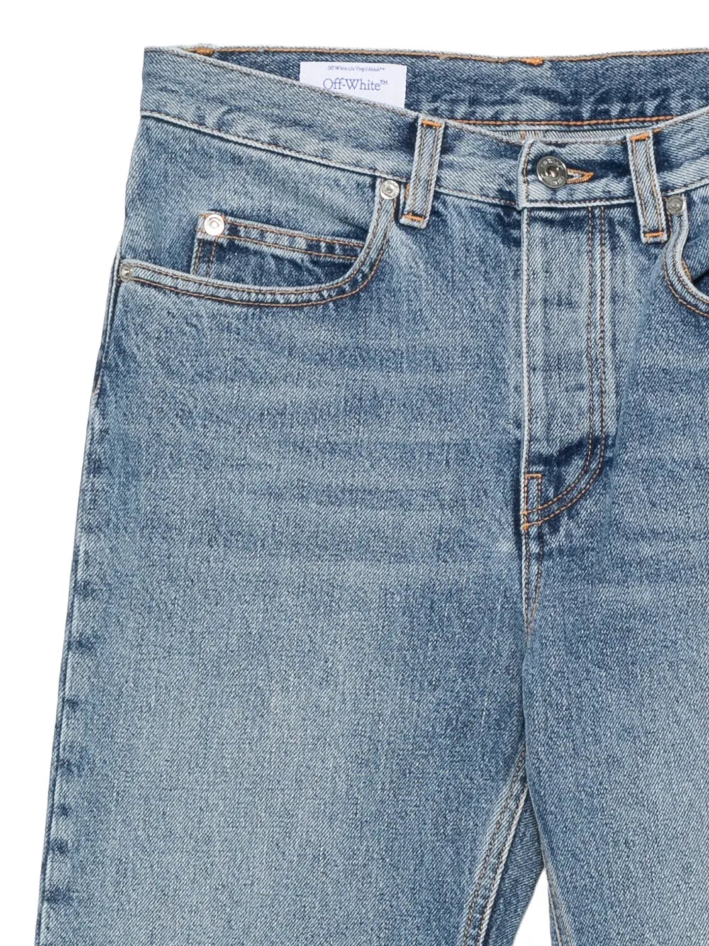 Straight-leg Jeans mit Logo-Aufnäher