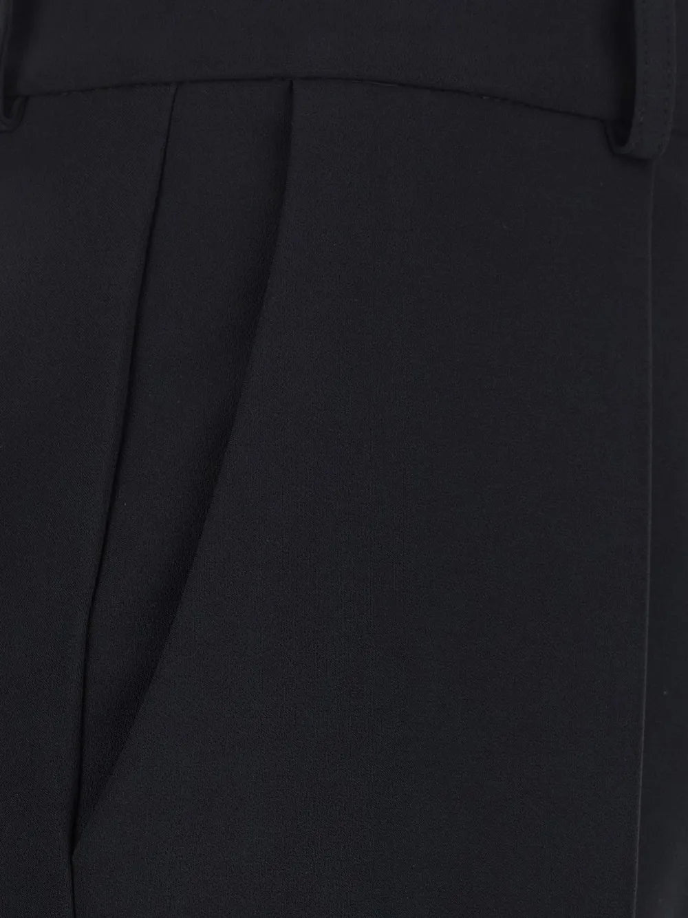 Straight-Leg-Damenhose mit Bügelfalten