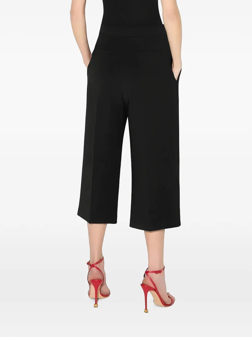 Damen Bundfaltenhose mit Logo-Schild