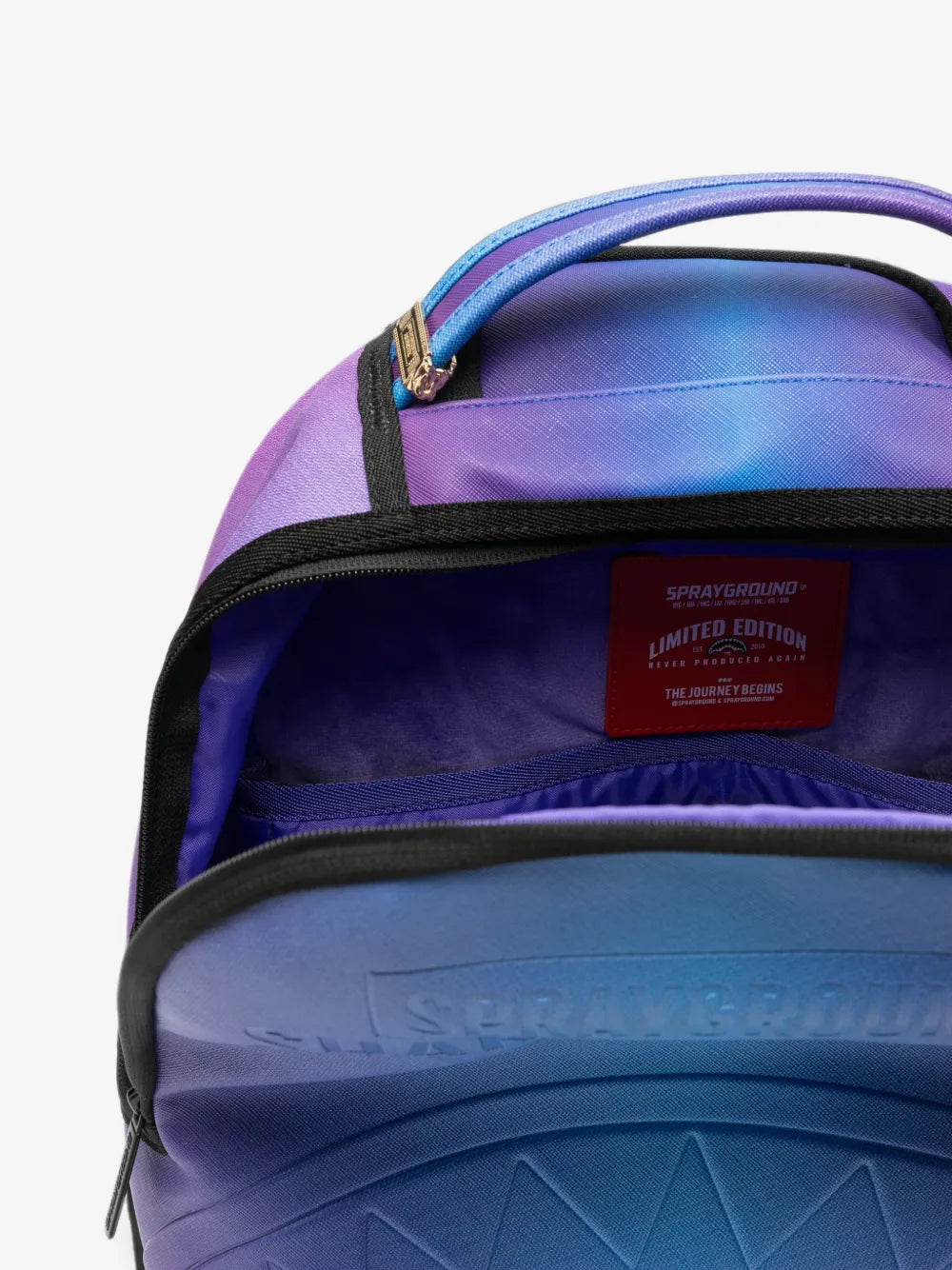 SHARK CENTRAL Rucksack mit Prägung