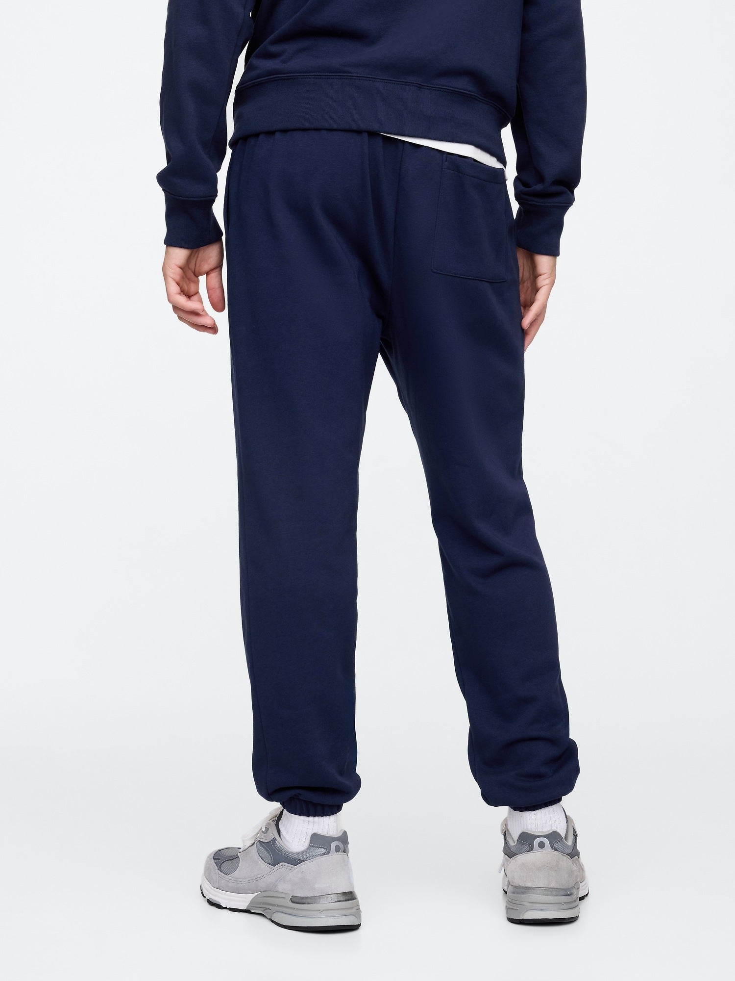 Jogging pants with logo